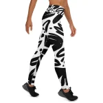 ViaFashion InkFlex High-Waist Yoga Leggings – Bold Black & White Abstract Print, Soft & Ultra-Stretch - Image 3